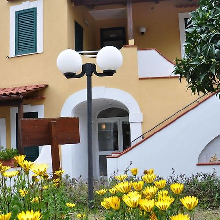 Hotel La Marticana ايسكيا المظهر الخارجي الصورة