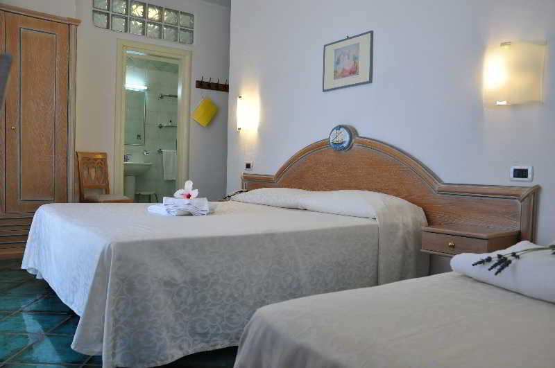 Hotel La Marticana ايسكيا المظهر الخارجي الصورة