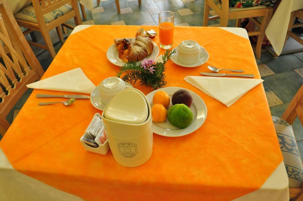 Hotel La Marticana ايسكيا المظهر الخارجي الصورة