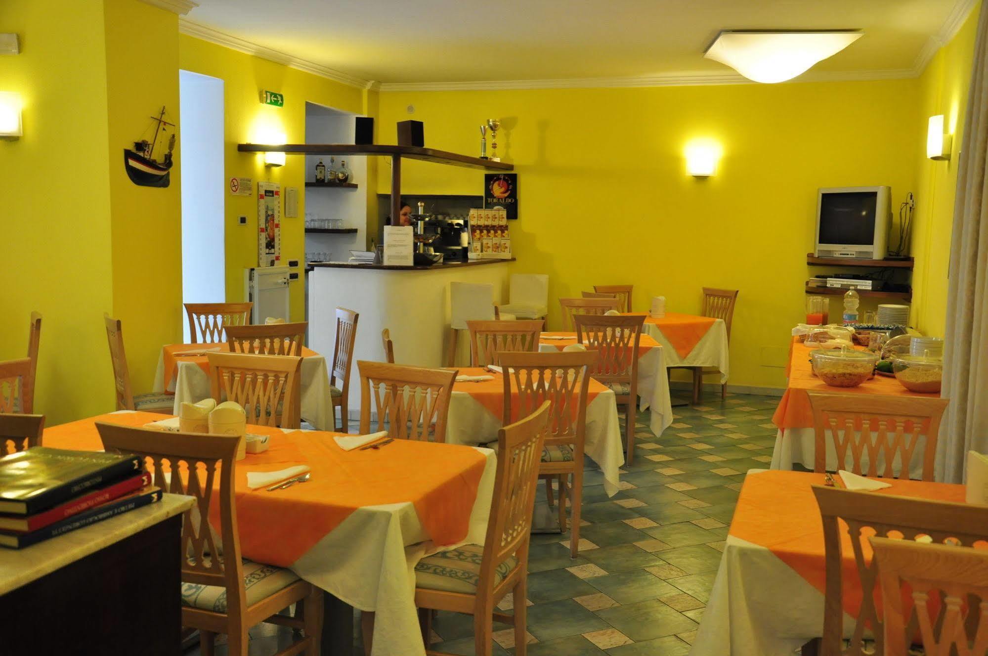 Hotel La Marticana ايسكيا المظهر الخارجي الصورة